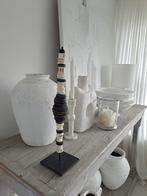 Unieke schelpentoren Bali op standaard Loft Tropical, Ophalen, Zo goed als nieuw