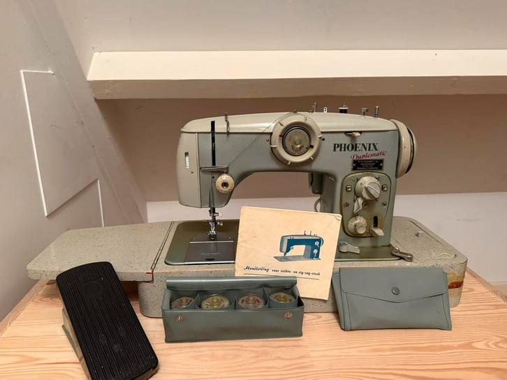 Phoenix Diplomatic naaimachine (1960) – authentiek, Antiek en Kunst, Antiek | Naaimachines, Ophalen