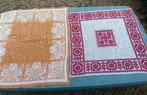 2 Verschillende vintage tafelkleden: zie foto's/tekst (TK47), Ophalen of Verzenden, Gebruikt, Vierkant