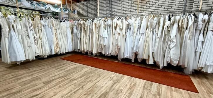Partij van 100 bruidsjurken, Kleding | Dames, Trouwkleding en Trouwaccessoires, Gedragen, Trouwjurk, Wit, Ophalen