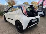 Toyota Aygo 1.0 VVT-i x-play, Auto's, Voorwielaandrijving, Euro 5, Stof, Gebruikt