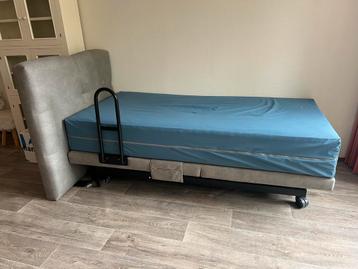 Luxe Hoog/Laag Boxspring - Bedder beschikbaar voor biedingen