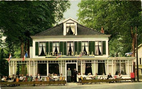 Hotel Tjaarda, Oranjewoud - volk terras - 1969 gelopen, Verzamelen, Ansichtkaarten | Nederland, Gelopen, Overijssel, 1960 tot 1980