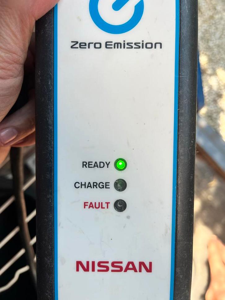 Nissan Laadkabel - Gebruikt schuko 240V, Auto diversen, Auto-accessoires, Gebruikt, Ophalen of Verzenden