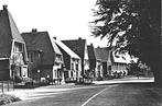 805158	Brummen	Gld 1956 Zutphense straat	Gelopen met postzeg, Verzamelen, Ansichtkaarten | Nederland, Ophalen of Verzenden, 1940 tot 1960