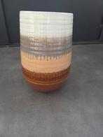 Nette gekleurde vaas, Tuin en Terras, Bloempotten, Ophalen, Rond, Zo goed als nieuw, Aardewerk