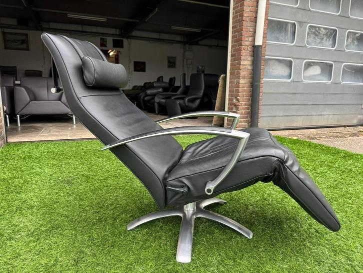Jori Brainbuilder design relax fauteuil stoel zwart leer, Huis en Inrichting, Fauteuils, Zo goed als nieuw, Hout, Leer, Metaal
