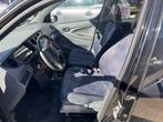 Daihatsu Young RV 1.3-16V XTi, '01, trekhaak, jaar apk inrui, Auto's, Daihatsu, Stof, Gebruikt, Zwart, 4 cilinders