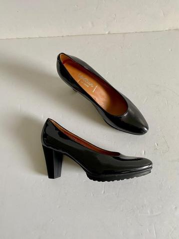 i524 Voltan: maat 38 lak-leren pumps schoenen hak zwart leer beschikbaar voor biedingen