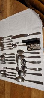 562 carre chevron gero zilmeta opdienbestek bestek lepel mes, Gebruikt, Ophalen of Verzenden, Rvs of Chroom, Vaatwasserbestendig