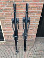 Cruz Race Dark (max 18kg), Auto diversen, Fietsendragers, Ophalen of Verzenden, 2 fietsen, Gebruikt, Dakdrager