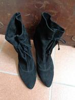 Dames laarsjes Mauro Tessi maat 41,5 suede Z.G.A.N., Kleding | Dames, Zwart, Lage of Enkellaarzen, Ophalen of Verzenden, Zo goed als nieuw