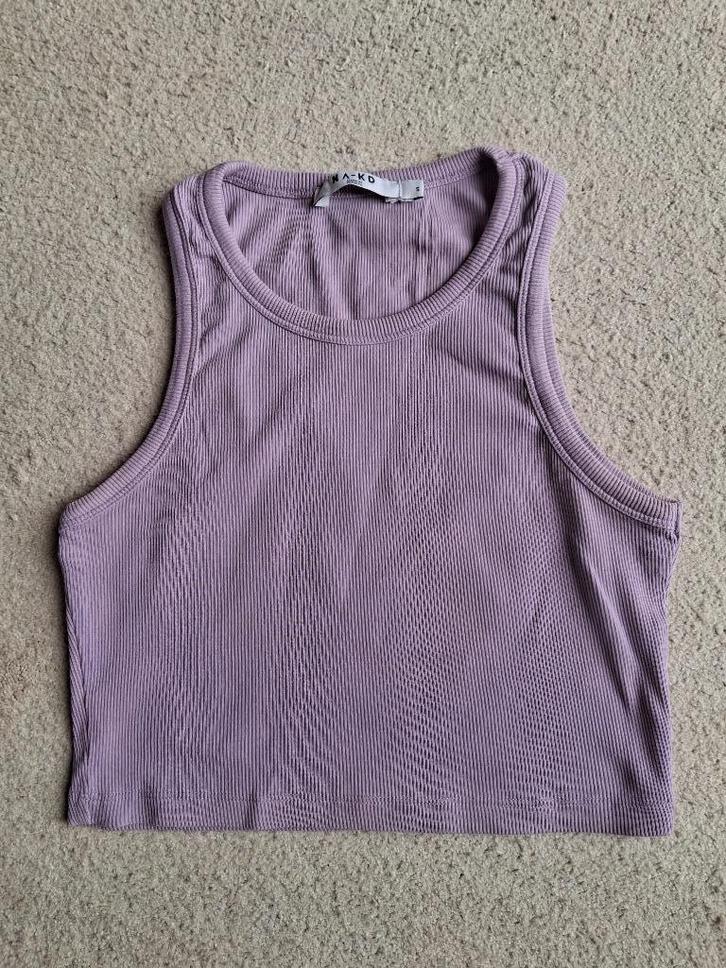 Lila paars topje NA-KD maat S, Kleding | Dames, Tops, Zo goed als nieuw, Maat 36 (S), Paars, Zonder mouw, Ophalen of Verzenden