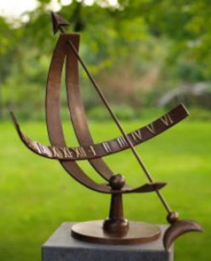 bronzen beeld / zonnewijzer, Tuin en Terras, Zonnewijzers, Nieuw, Ophalen
