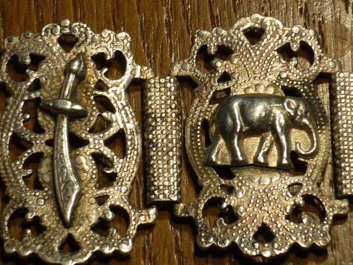 Mooie oude zilveren armband, Ottomaanse, Perzische stijl., Antiek en Kunst, Antiek | Goud en Zilver, Zilver, Verzenden