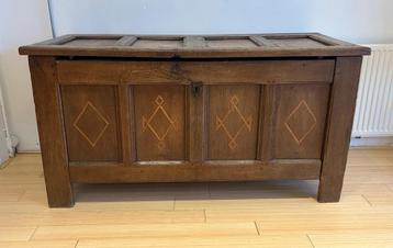 Antieke Franse Dekenkist / Dressoir - Eikenhout beschikbaar voor biedingen