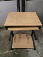 Computer tafel, Ophalen, Met wielen, Zo goed als nieuw, Bureau