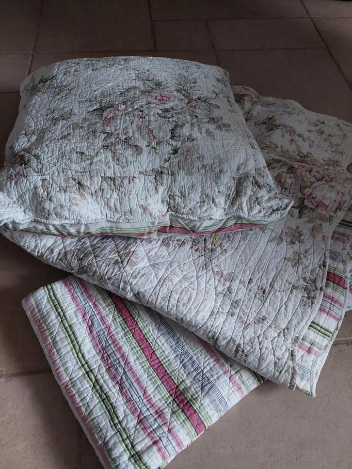 2x Sprei + Kussen - Peacock Aalsmeer, Huis en Inrichting, Slaapkamer | Beddengoed, Gebruikt, Deken of Dekbed, Eenpersoons, Overige kleuren