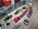Siku control 3 trekkers 2 aanhangers 1 MAN dieplader 6x accu, Ophalen of Verzenden, Gebruikt, Tractor of Landbouw, SIKU