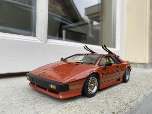 1:18 Lotus Esprit Turbo Ski's James Bond 1981 Autoart JJTOP, Hobby en Vrije tijd, Modelauto's | 1:18, Zo goed als nieuw, Auto