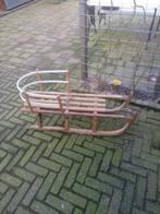 Houten slee, Ophalen