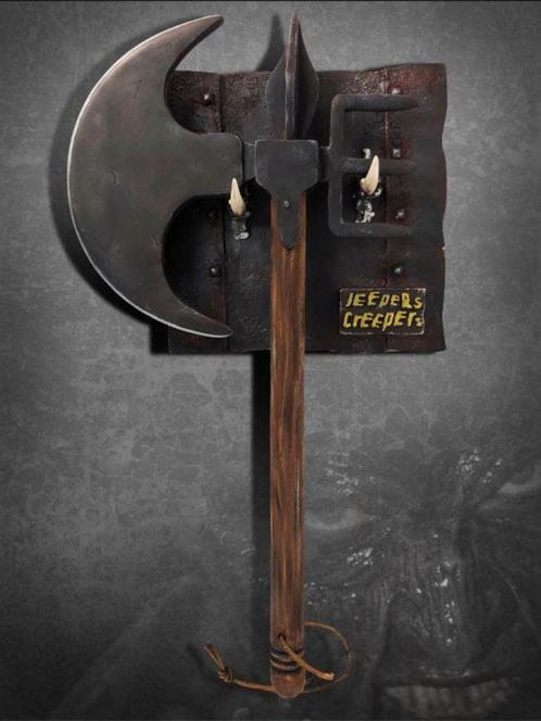 HCG Jeepers Creepers The Creeper's Battle Axe Prop Replica, Verzamelen, Film en Tv, Nieuw, Film, Beeldje, Replica of Model, Ophalen of Verzenden