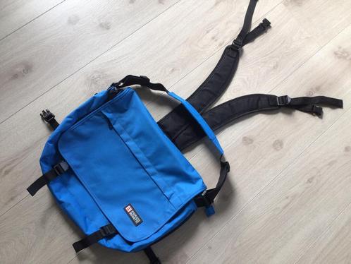 Mooie grote blauwe tas…gratis bij koop…zie omschrijving…, Computers en Software, Laptoptassen, Zo goed als nieuw, 15 inch, Ophalen