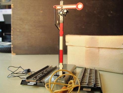 Märklin H0 443 G vleugelsignaal 1948 elektr.+rails+OVP 800, Hobby en Vrije tijd, Modeltreinen | H0, Zo goed als nieuw, Overige typen