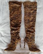 NIEUW Hakken hoge Laarzen 65 Cm panterprint maat 38, Ophalen, Hoge laarzen, Bruin, Nieuw