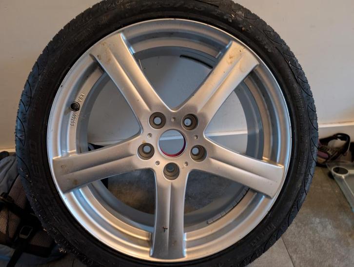 Reserve wiel Subaru Levorg, Auto-onderdelen, Banden en Velgen, Banden en Velgen, Zomerbanden, 18 inch, 225 mm, Personenwagen, Ophalen
