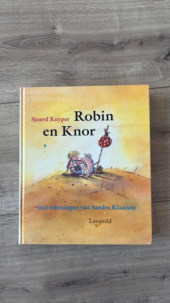 Sjoerd Kuyper - Robin en Knor, Boeken, Kinderboeken | Jeugd | onder 10 jaar, Zo goed als nieuw, Fictie algemeen, Ophalen of Verzenden