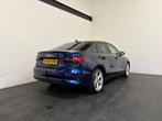 Audi A3 Limousine 35 TFSI Advanced edition (bj 2022), Auto's, 65 €/maand, 4 cilinders, Blauw, Bedrijf