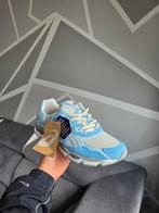 Nieuwe Asics Sneakers - Maat Onbekend, Kleding | Heren, Schoenen, Ophalen of Verzenden, Nieuw, Blauw