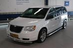 Chrysler Town & Country 3.3 V6 LPG / 7 PERS / WHITE EDITION, Auto's, 3301 cc, Gebruikt, Overige modellen, 700 kg