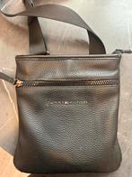 Tommy Hilfiger Schoudertas - Zwart, Sieraden, Tassen en Uiterlijk, Tassen | Rugtassen, Overige merken, Minder dan 30 cm, Ophalen of Verzenden