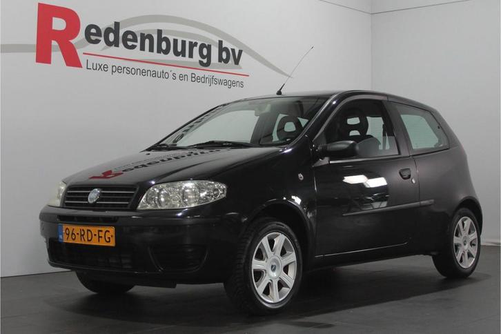 Fiat Punto 1.2 Young - Airco / Lichtmetalen velg 15'', Auto's, Fiat, Bedrijf, Te koop, Punto, ABS, Airbags, Airconditioning, Alarm