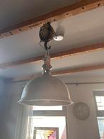 Industriele hanglamp, Huis en Inrichting, Lampen | Kroonluchters, Ophalen, Zo goed als nieuw