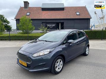 Ford Fiesta 1.0 Style Airco/ecc Navigatie Trekhaak beschikbaar voor biedingen