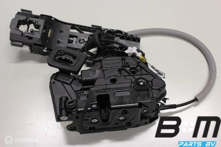 Deurslot links achter 5K4839015, Auto-onderdelen, Interieur en Bekleding, Gebruikt