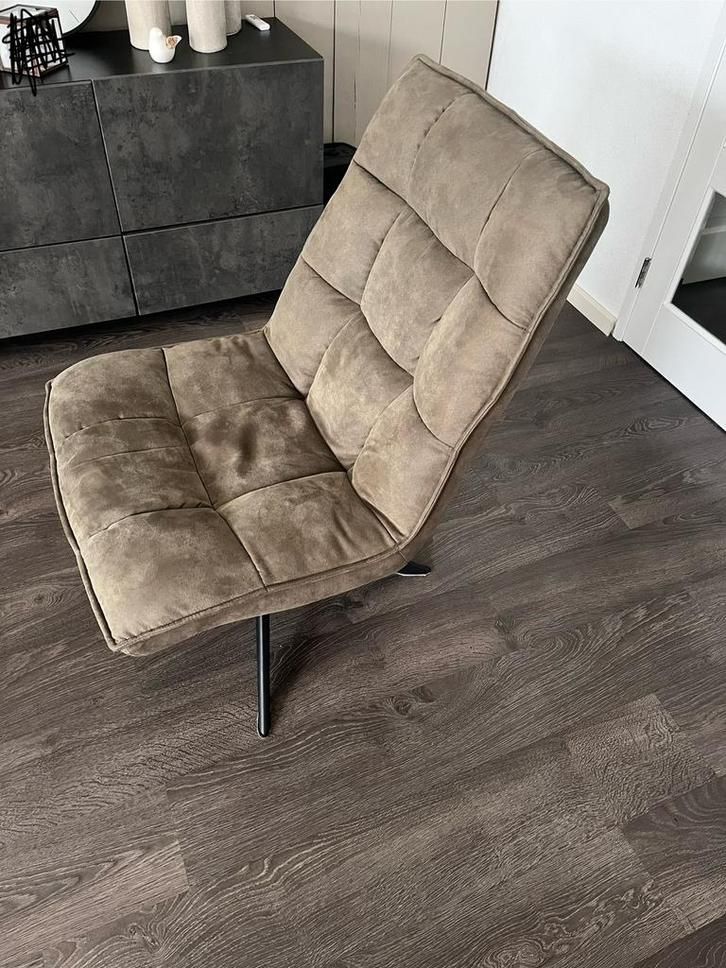 Groene draaibare fauteuil Woood Jouke, Huis en Inrichting, Fauteuils, Zo goed als nieuw, Stof, 50 tot 75 cm, Minder dan 75 cm