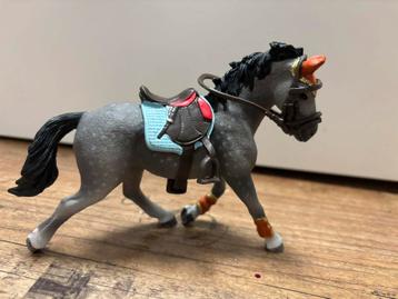 Schleich Paard met Uitrusting – Grijs (uit Voltige Set) beschikbaar voor biedingen