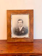 Vintage Portret in Houten Lijst, Minder dan 50 cm, 50 tot 75 cm, Ophalen of Verzenden, Zo goed als nieuw