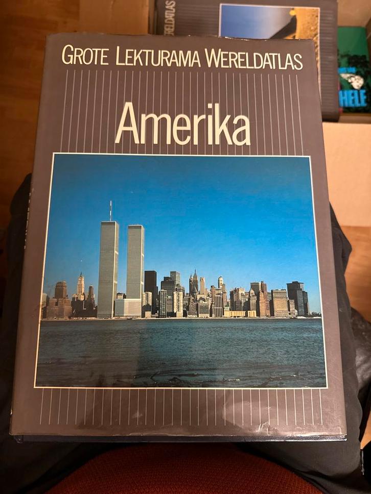 Grote Lekturama Wereldatlas - Amerika, Boeken, Atlassen en Landkaarten, Gelezen, Overige atlassen, Wereld, 1800 tot 2000, Ophalen of Verzenden