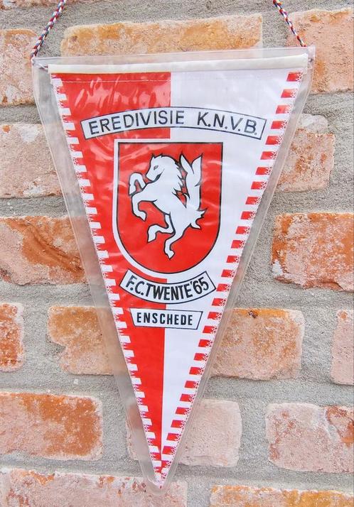 FC Twente tukkers 1980s prachtige vintage vaan, Diversen, Vlaggen en Wimpels, Zo goed als nieuw, Ophalen of Verzenden