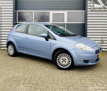 Fiat Grande Punto 1.4 Blue&Me|Apple/Android Carplay|Nwe APK| beschikbaar voor biedingen