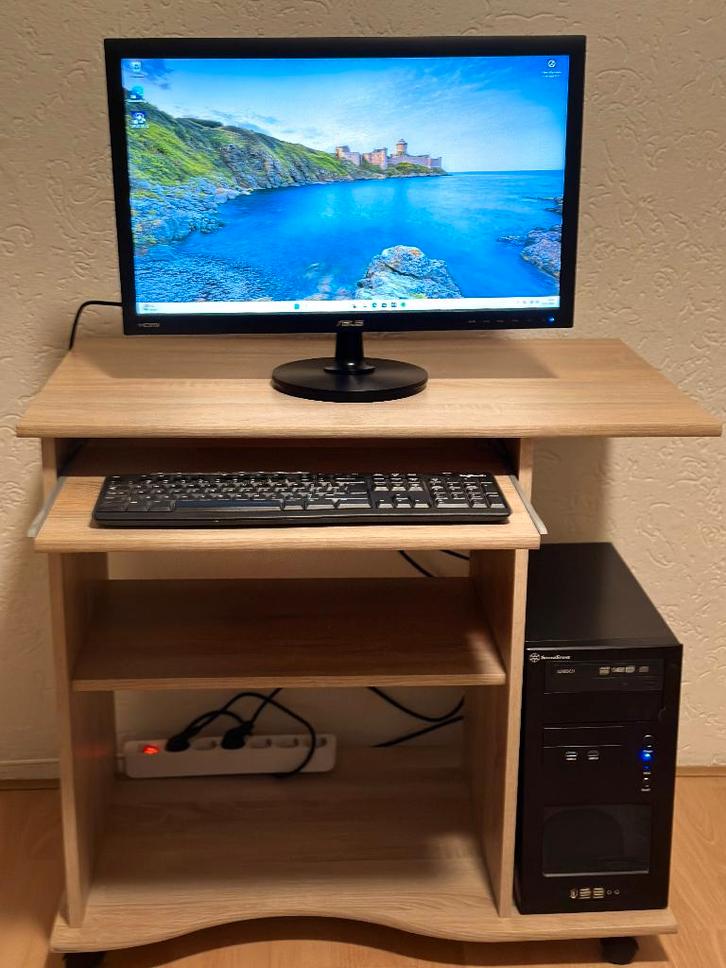 Complete desktop pc set – werkt goed, Computers en Software, Desktop Pc's, Ophalen