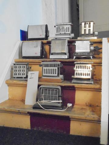 Broodroosters beschikbaar voor biedingen