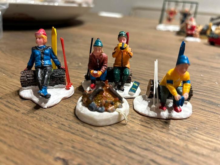 72 kerstdorpminiaturen / miniaturen kerst o.a. Lemax, Diversen, Kerst, Zo goed als nieuw, Ophalen of Verzenden