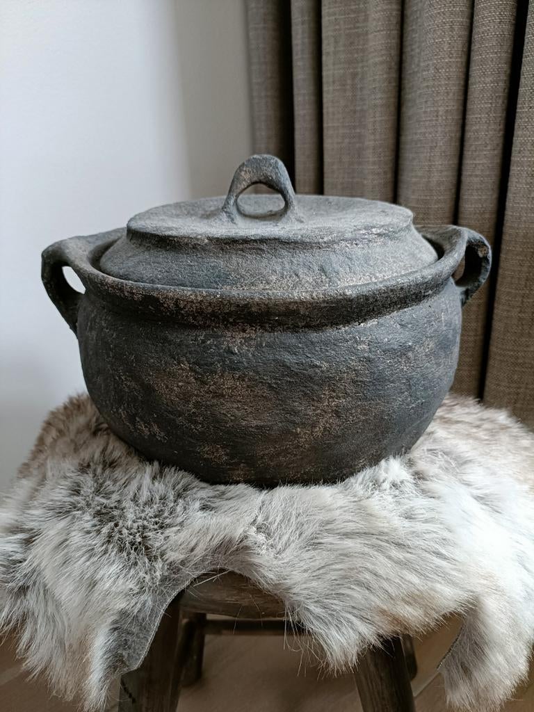 Decoratieve Aardewerken Pot met Deksel, Antiek en Kunst, Antiek | Keramiek en Aardewerk, Ophalen of Verzenden
