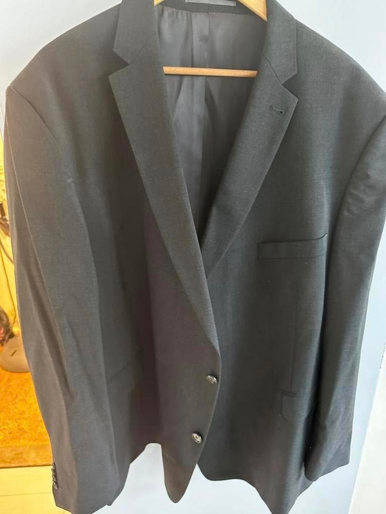 Heren kostuum pantalon colbert donkergrijs grote maat 66/33, Kleding | Heren, Kostuums en Colberts, Ophalen of Verzenden, Zo goed als nieuw